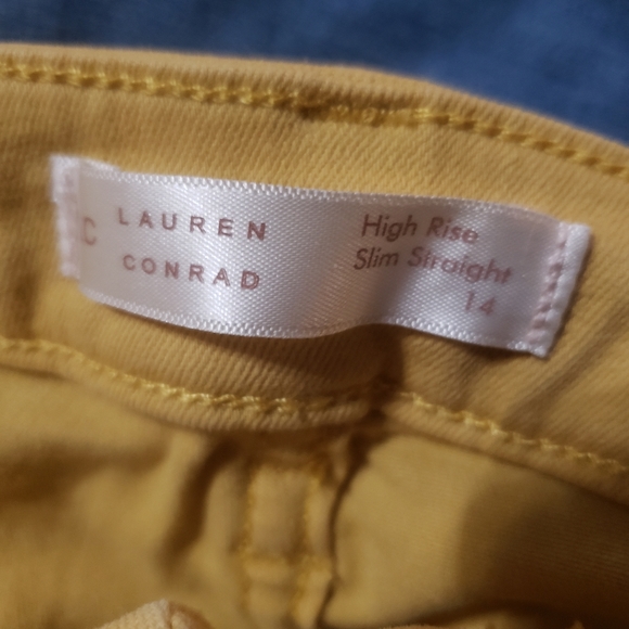 Cute Capris - Picture 3 of 3